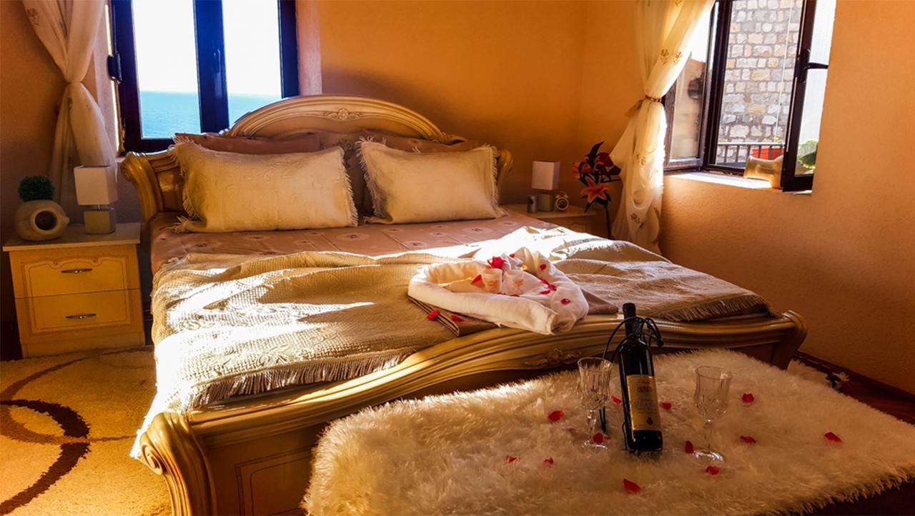 Sunset Old Town Bed and Breakfast Ulcinj Buitenkant foto