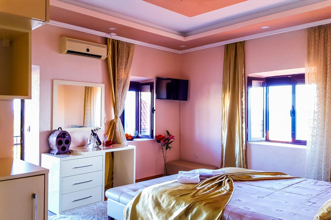 Sunset Old Town Bed and Breakfast Ulcinj Buitenkant foto